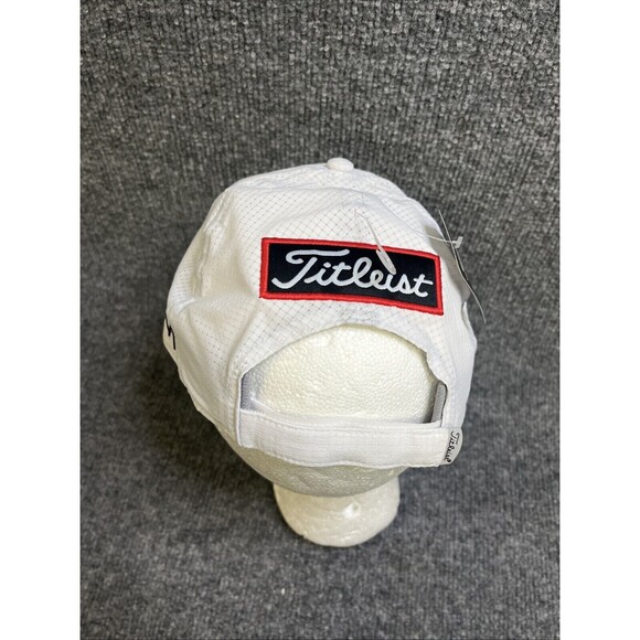 Titleist TOUR FEATHERWEIGHT SNAPBACK ADJUSTABLE Golf Hat Cap, White NWT - Picture 4 of 5